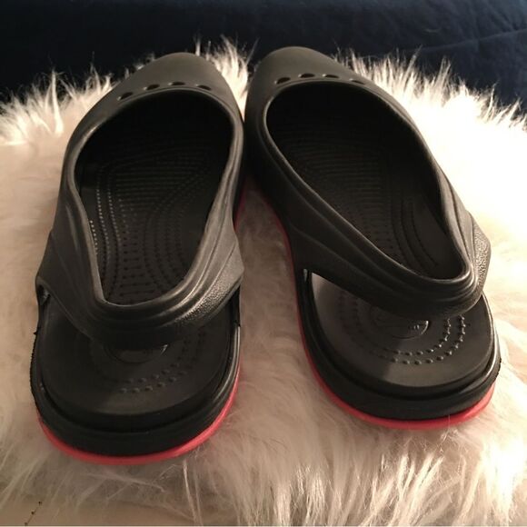 CROCS Crosslight Syler Sling back flats! Black & Pink - Picture 3 of 6